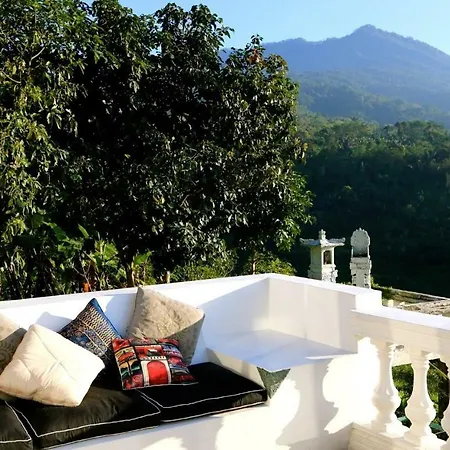 Pondok Plantation Luxury Mountain Escape Bedugul Exterior photo